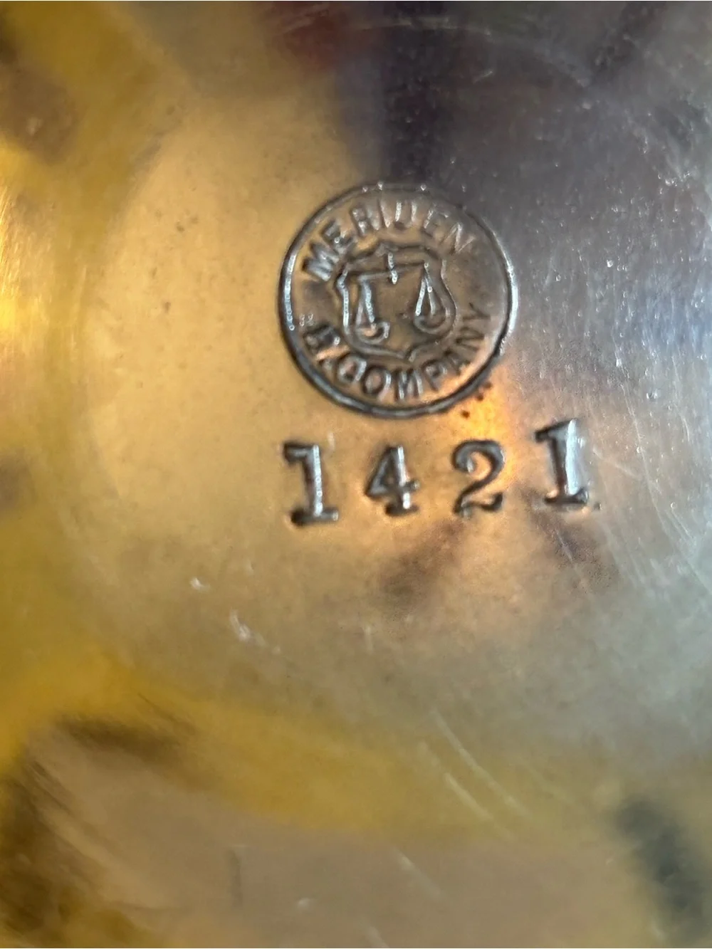 Vintage Meriden B. Company silverplate vase/urn